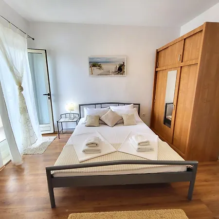 Vrisnik Jelsa (Hvar)