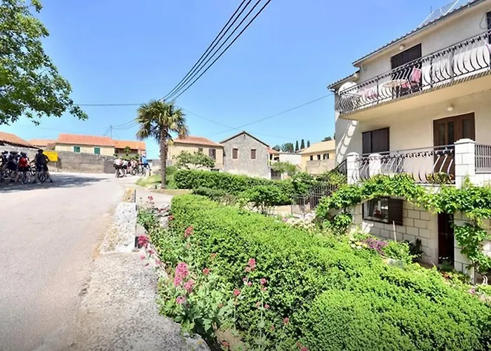 Vrisnik Apartament