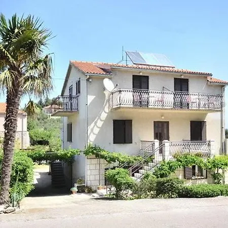 Vrisnik Apartmán Jelsa (Hvar)