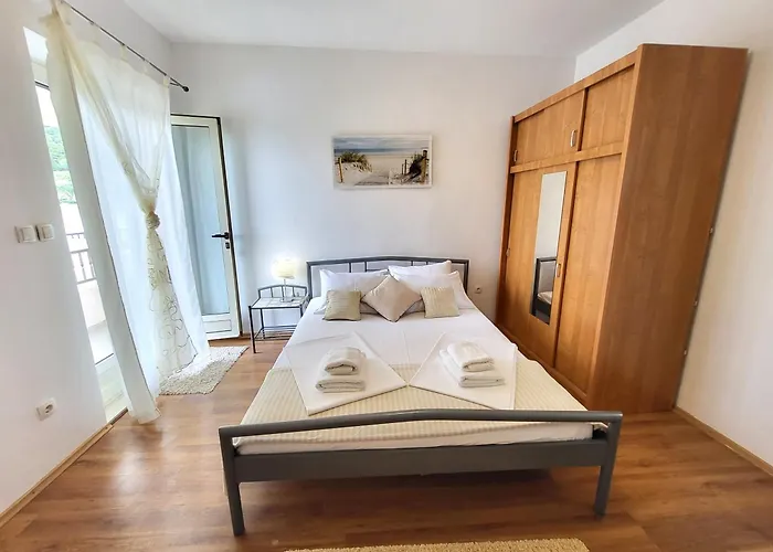 Vrisnik Jelsa (Hvar)