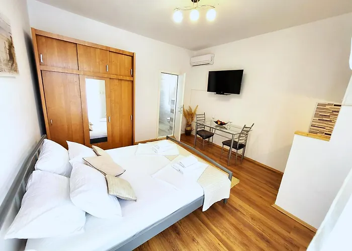 Apartment Vrisnik Jelsa (Hvar)