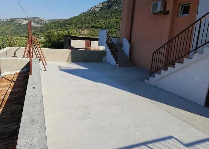 Apartment Vrisnik Jelsa (Hvar)